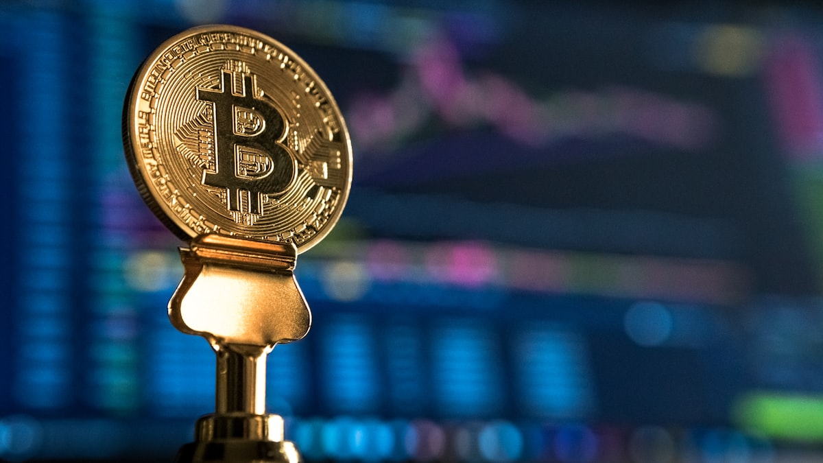Dal 1 luglio 2026 in Italia solo nove soggetti sono autorizzati a offrire servizi sulle cripto-attività. (Immagine illustrativa)